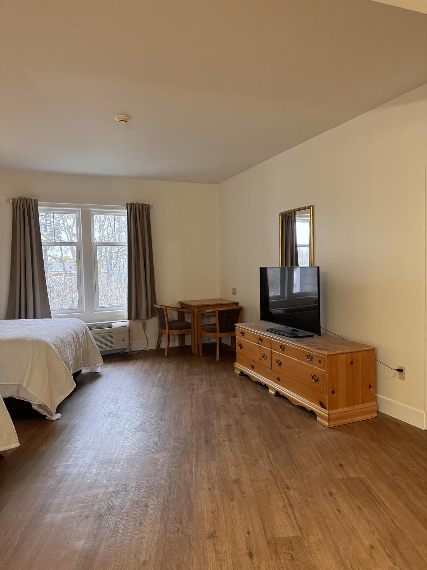 Stone Willow Inn Saint Marys エクステリア 写真